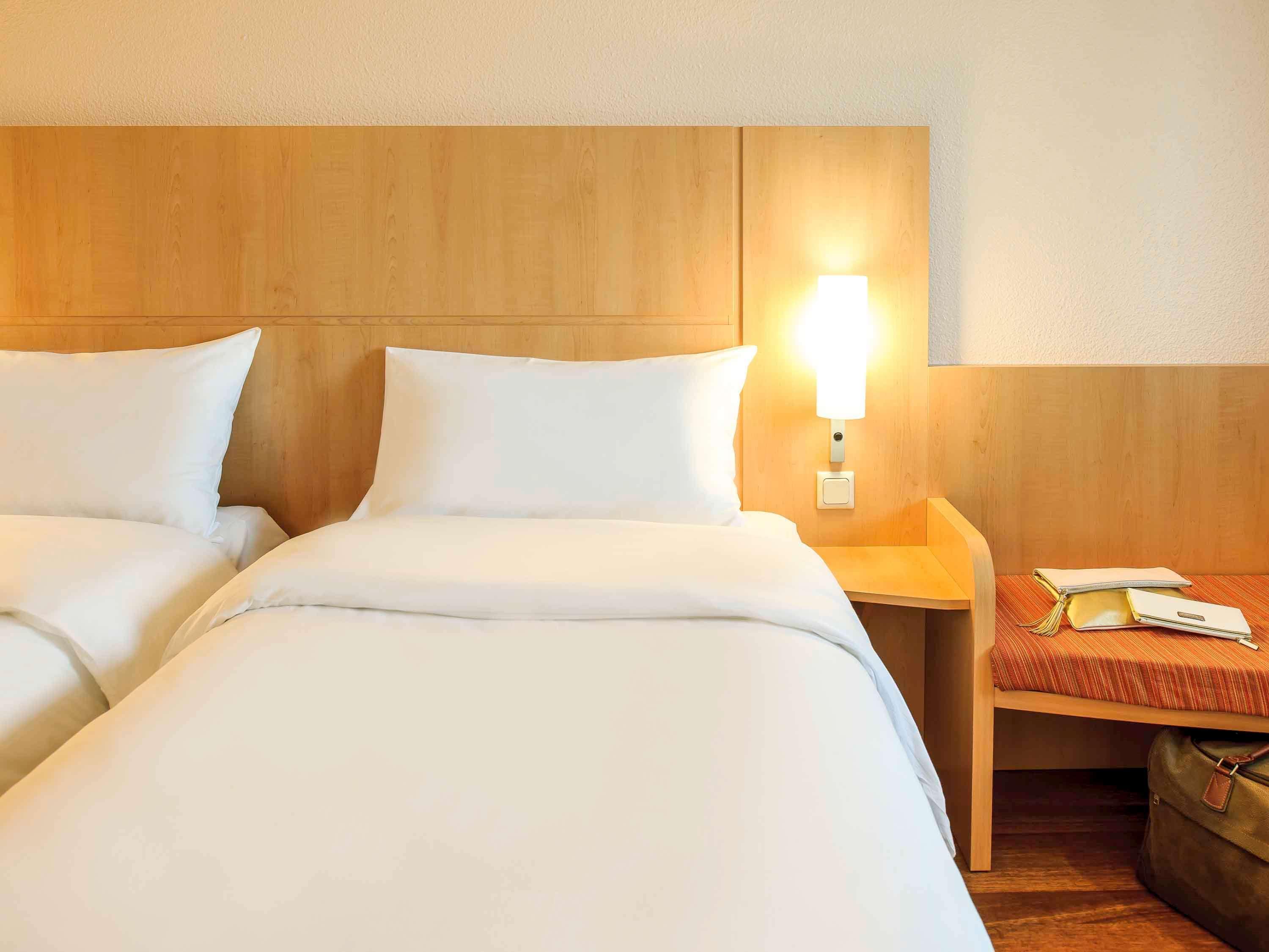 Ibis Wien Messe Buitenkant foto